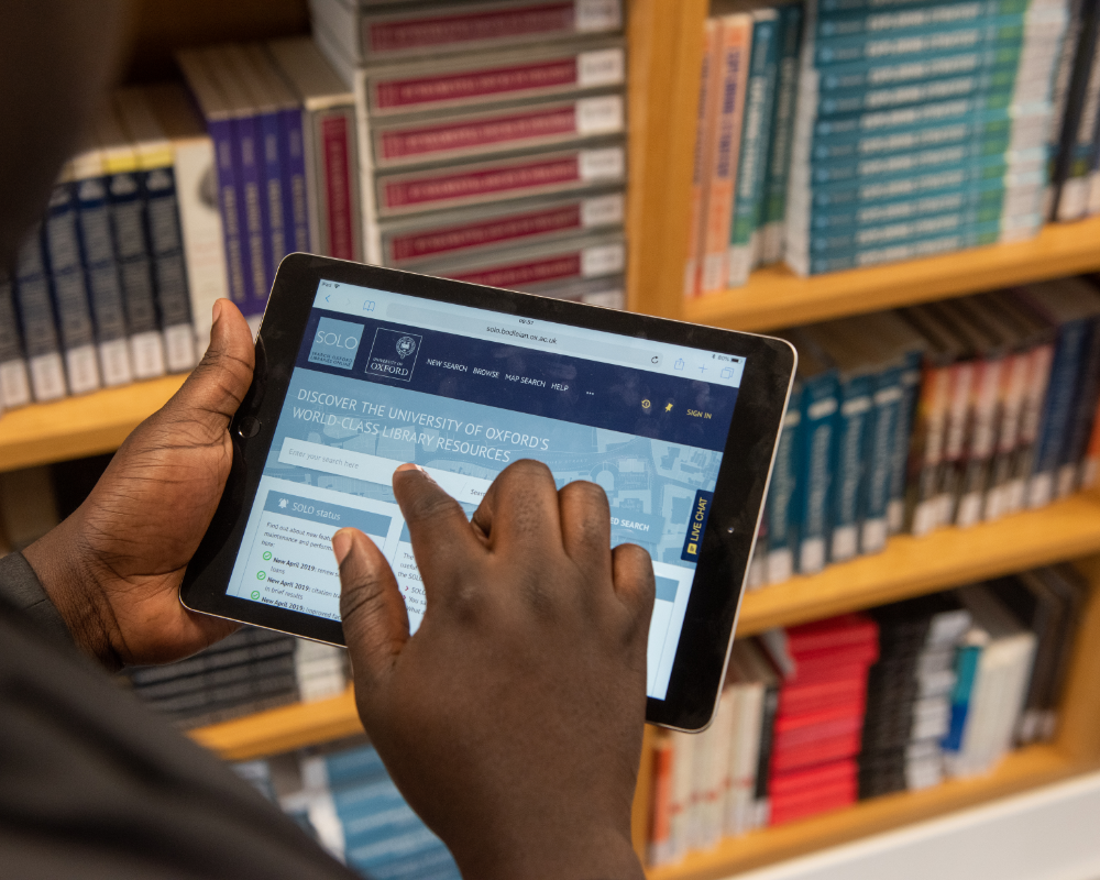 Scholar browsing Bodleian Libraries web resources on iPad