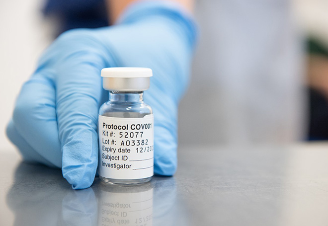 A vial of ChAdOx1 nCoV-2019. Photo credit: University of Oxford / John Cairns