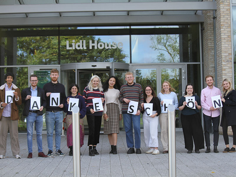 Undergraduate and graduate students at Oxford visit Lidl House in 2022