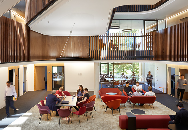 Collaborative science discussions in the Beecroft Building. Photo by Jack Hobhouse